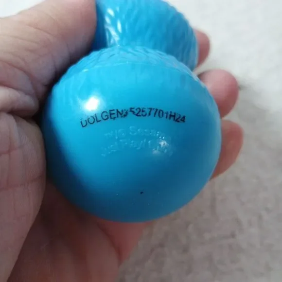 Sesame Street Cookie Monster Wobble Figure 2.5" Blue Plastic Toy - Picture 5 of 10